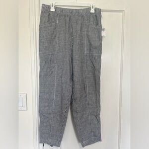 Old Navy Striped Gray Linen Pants